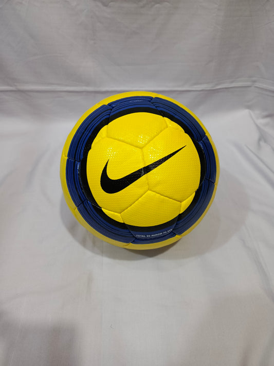 Best Quality Foot Ball / Soccer Ball - Hand Stitched - Size 5